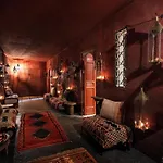 72 Hotel & Spa