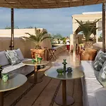 72 Hotel & Spa